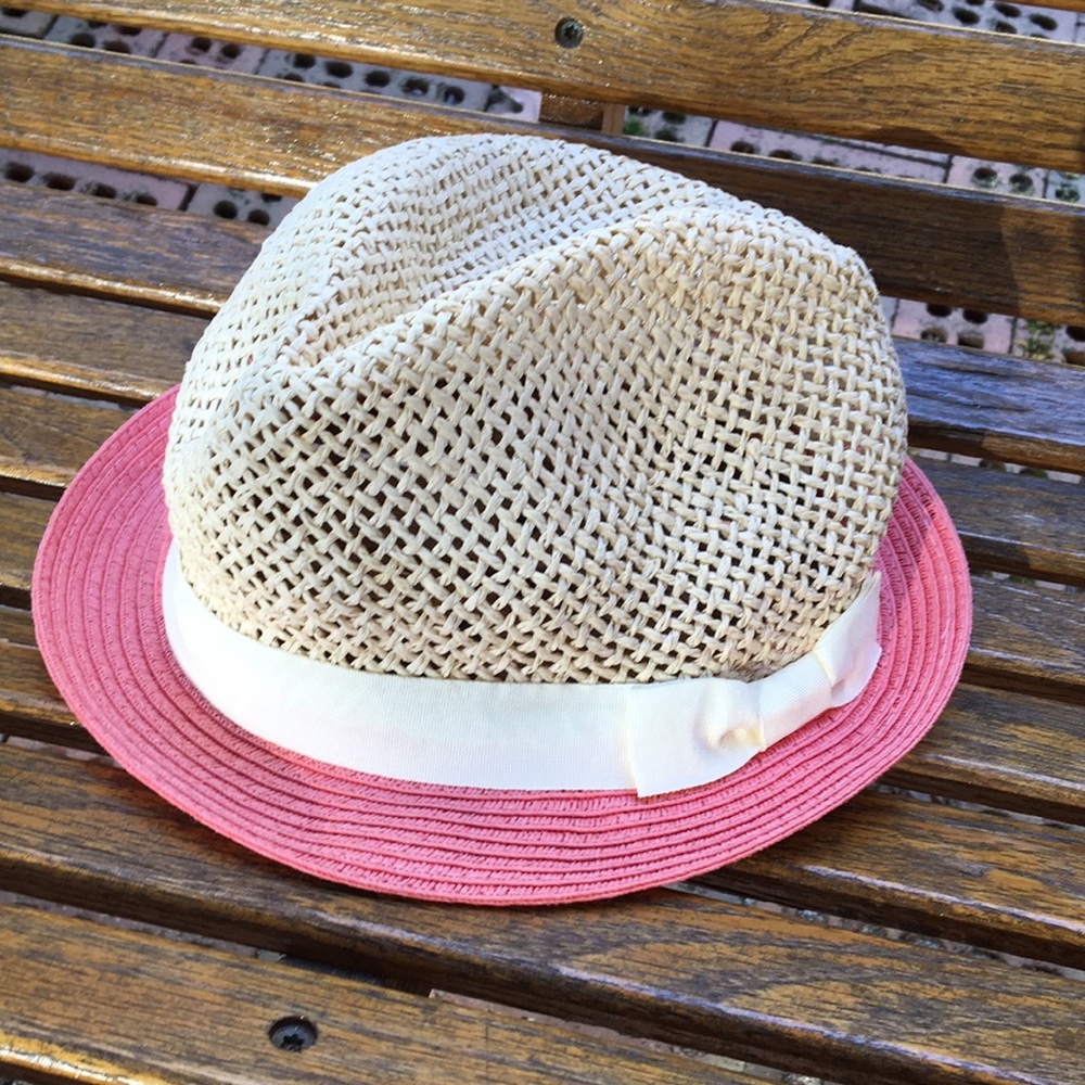 Ladies floppy lightweight Red Camel 💯 paper hat short brim pink trilby cap